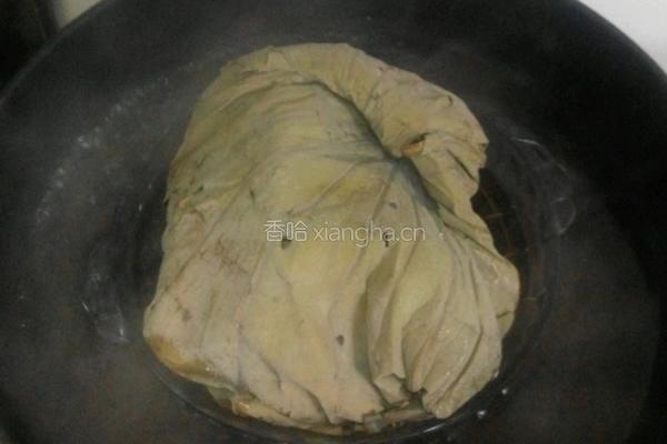 五香荷葉鸡的做法图解12