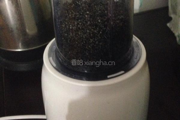 红枣核桃芝麻糊的做法图解4