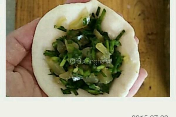 凉粉韭菜馅包子的做法图解7