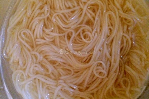 茄汁肉丝面的做法图解4