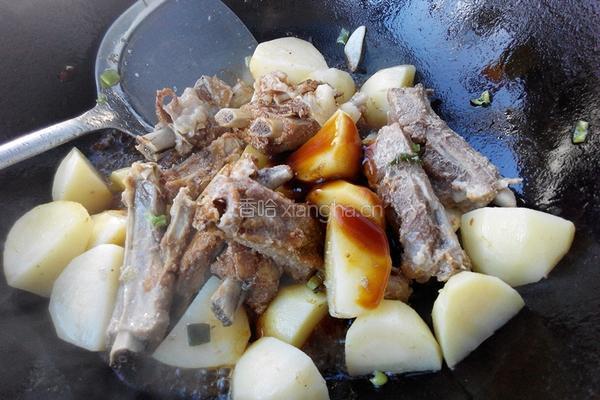 土豆炖排骨的做法图解7
