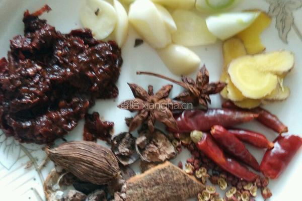 香辣肥肠（江油肥肠）的做法图解2