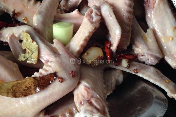 麻辣鸭翅的做法图解6