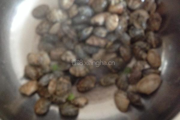 蛤蜊炖豆腐的做法图解3