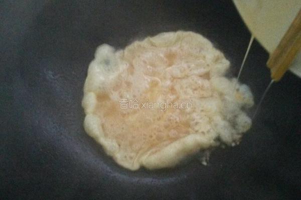 辣椒炒鸡蛋。的做法图解3