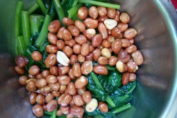 老醋花生拌菠菜的做法图解4