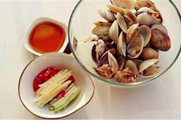 辣椒炒花甲的做法图解4