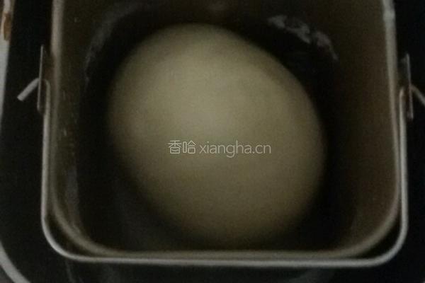 巧克力面包圈的做法图解1