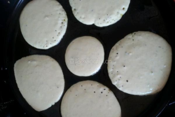 豆渣玉米饼的做法图解3