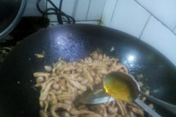 小炒里脊花生的做法图解8