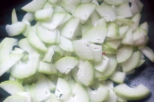 消脂减肥最佳选择--清炒节瓜的做法图解4