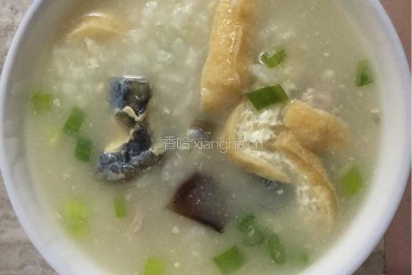 鸡汤皮蛋粥