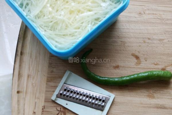 老干妈土豆丝的做法图解2