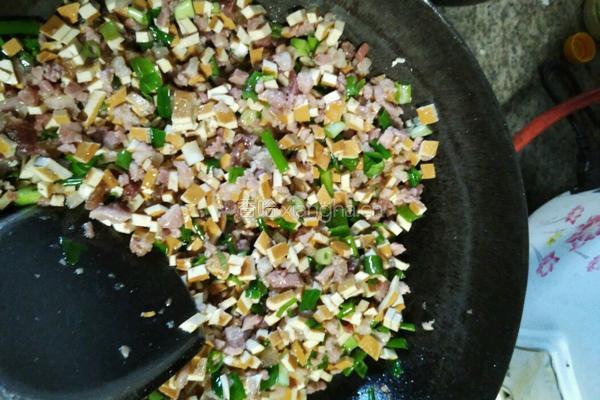 豆腐干火腿包的做法图解4