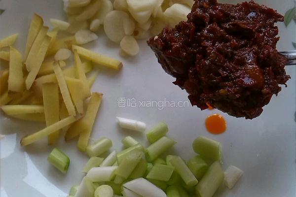 豆瓣鲫鱼的做法图解4