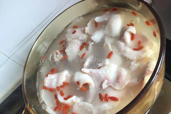 泡菜鱼(酸萝卜)的做法图解4