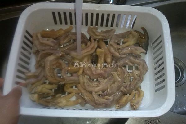 自制酸辣鸭爪的做法图解5