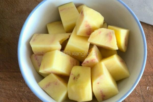家常土豆香菇炖排骨的做法图解5