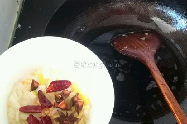 家常土豆香菇炖排骨的做法图解7