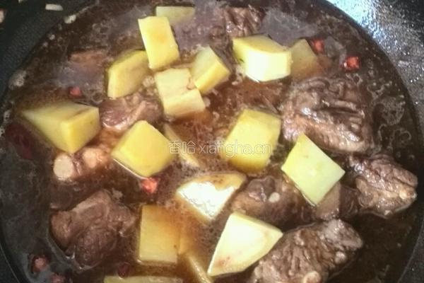 家常土豆香菇炖排骨的做法图解9