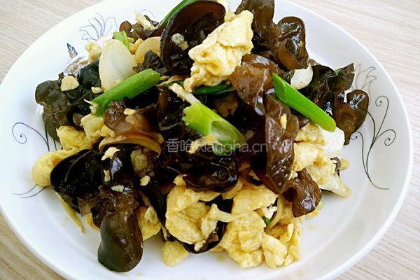 木耳炒鸡蛋的做法图解11