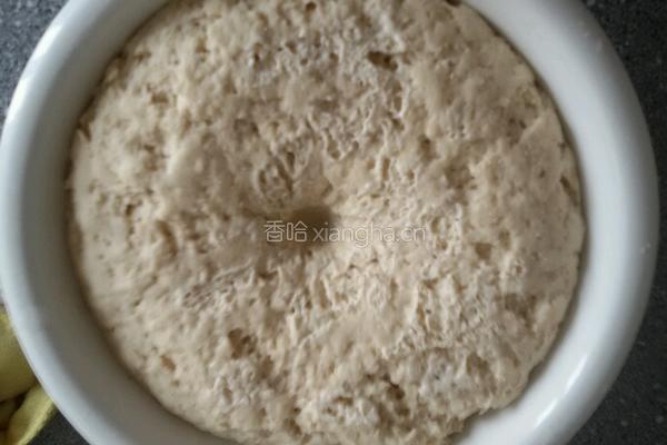 椒盐花卷的做法图解1