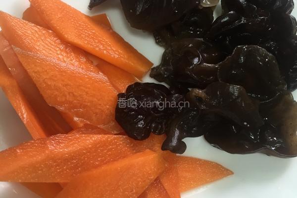 荷塘小炒的做法图解1