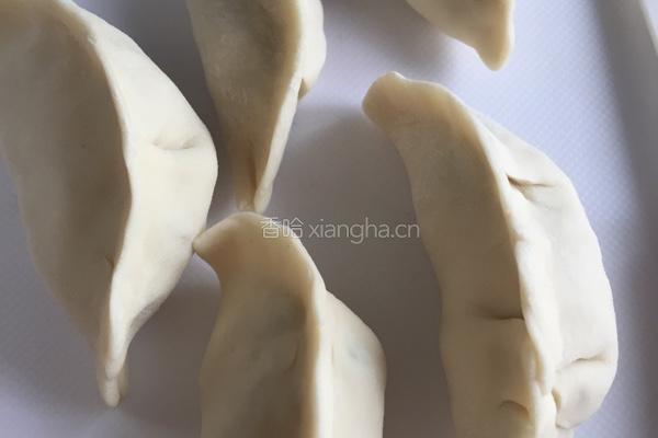 芹菜千张红萝卜素饺子的做法图解6