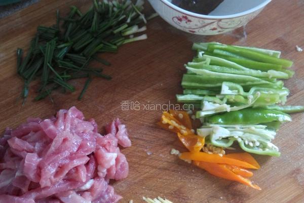 香辣肉丝的做法图解1