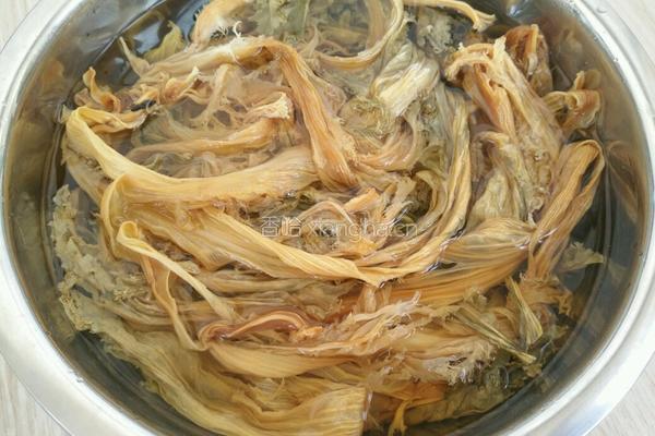梅菜扣肉的做法图解1