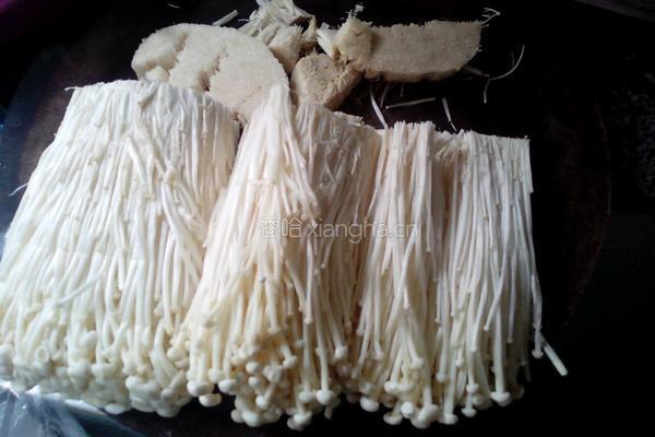 金针菇蒸粉丝的做法图解2