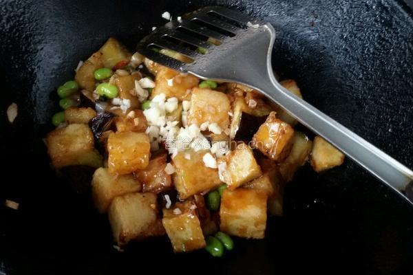 毛豆烧茄子的做法图解9