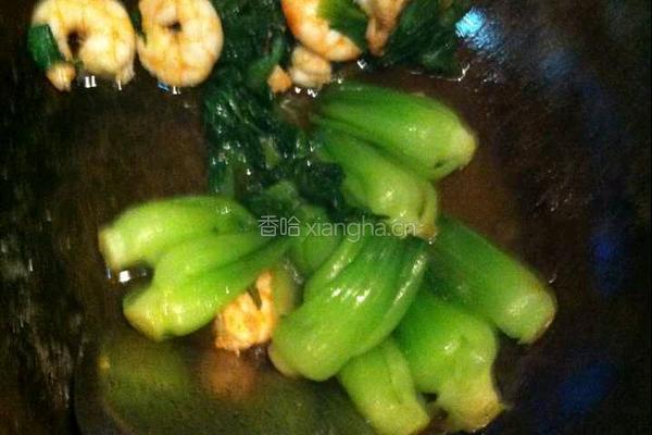 小油菜炒虾仁的做法图解7