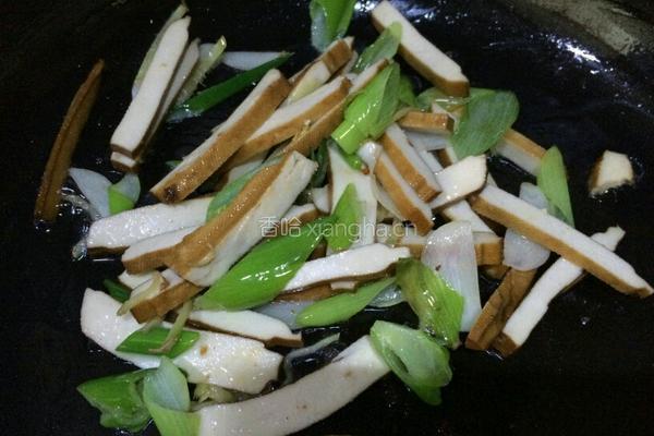 湘式小炒五花肉的做法图解7