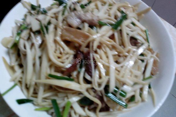 杏鲍菇炒猪肉的做法图解13