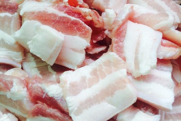 香菇猪肉水饺的做法图解1