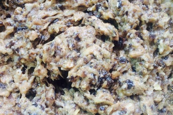 香菇猪肉水饺的做法图解5