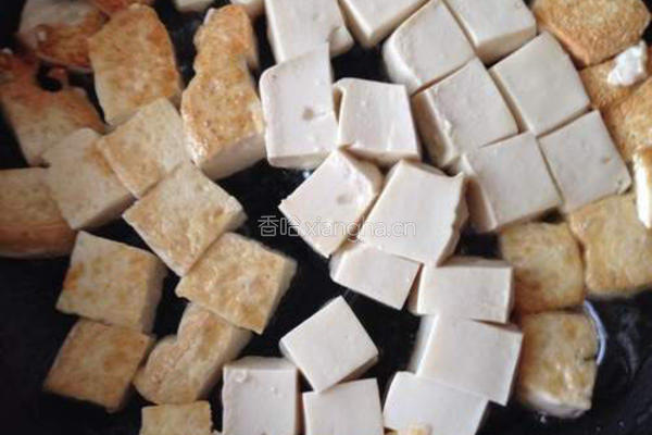 鱼香豆腐的做法图解1
