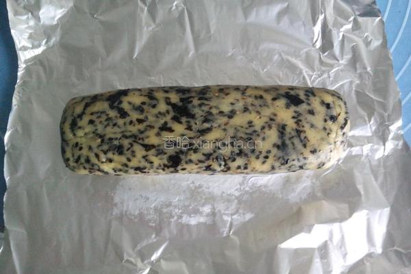 黑芝麻紫菜饼干的做法图解7