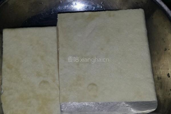 煎豆腐的做法图解1