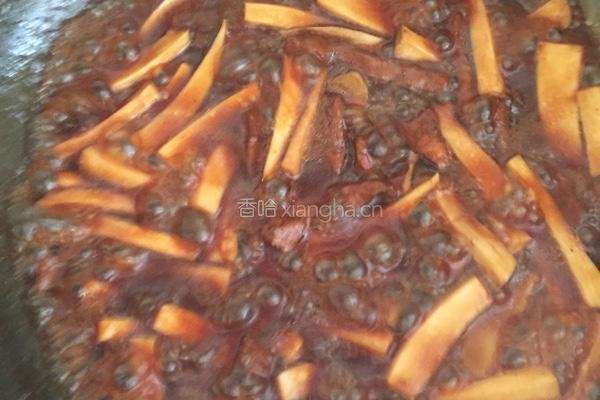 杏鲍菇炒土猪肉的做法图解5