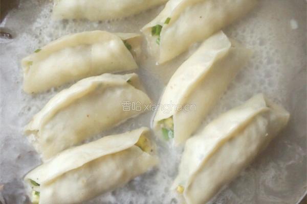 锅贴的做法图解7