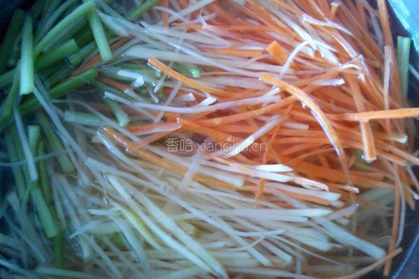 凉拌土豆丝的做法图解2