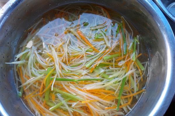 凉拌土豆丝的做法图解5
