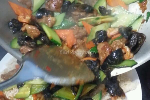 锅巴木耳肉片的做法图解11