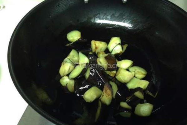 香辣煎茄子的做法图解4