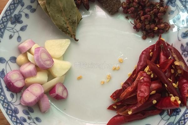 香辣毛豆的做法图解2