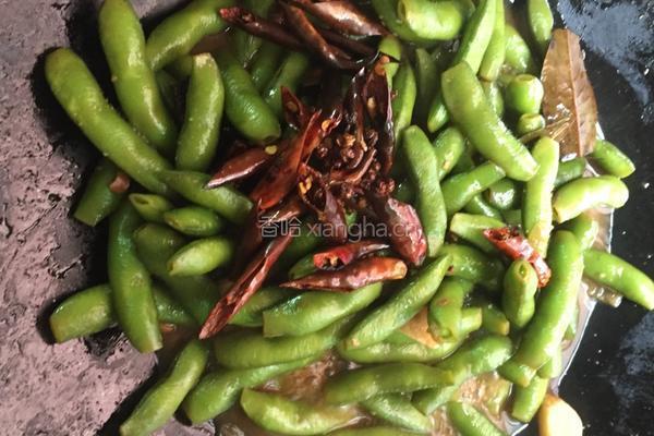 香辣毛豆的做法图解7