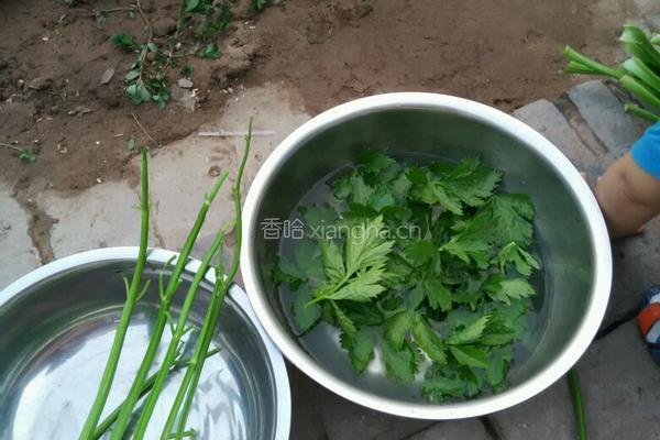 山西面食沾片子的做法图解1