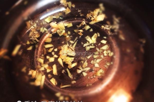 西红柿蛋花汤的做法图解2